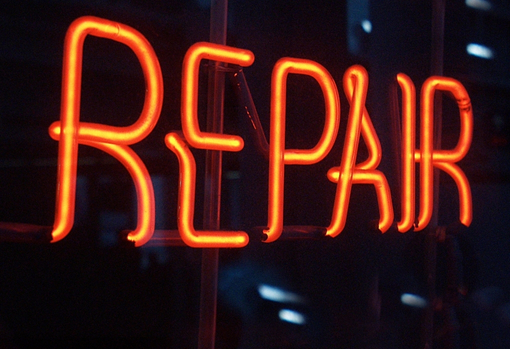 repair-signage Repair signage outside repair business